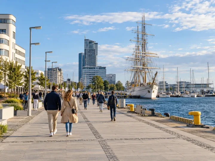 Redakcyjna interpretacja portowego centrum Gdyni i mariny